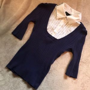 Knitted quarter-sleeved shirt.